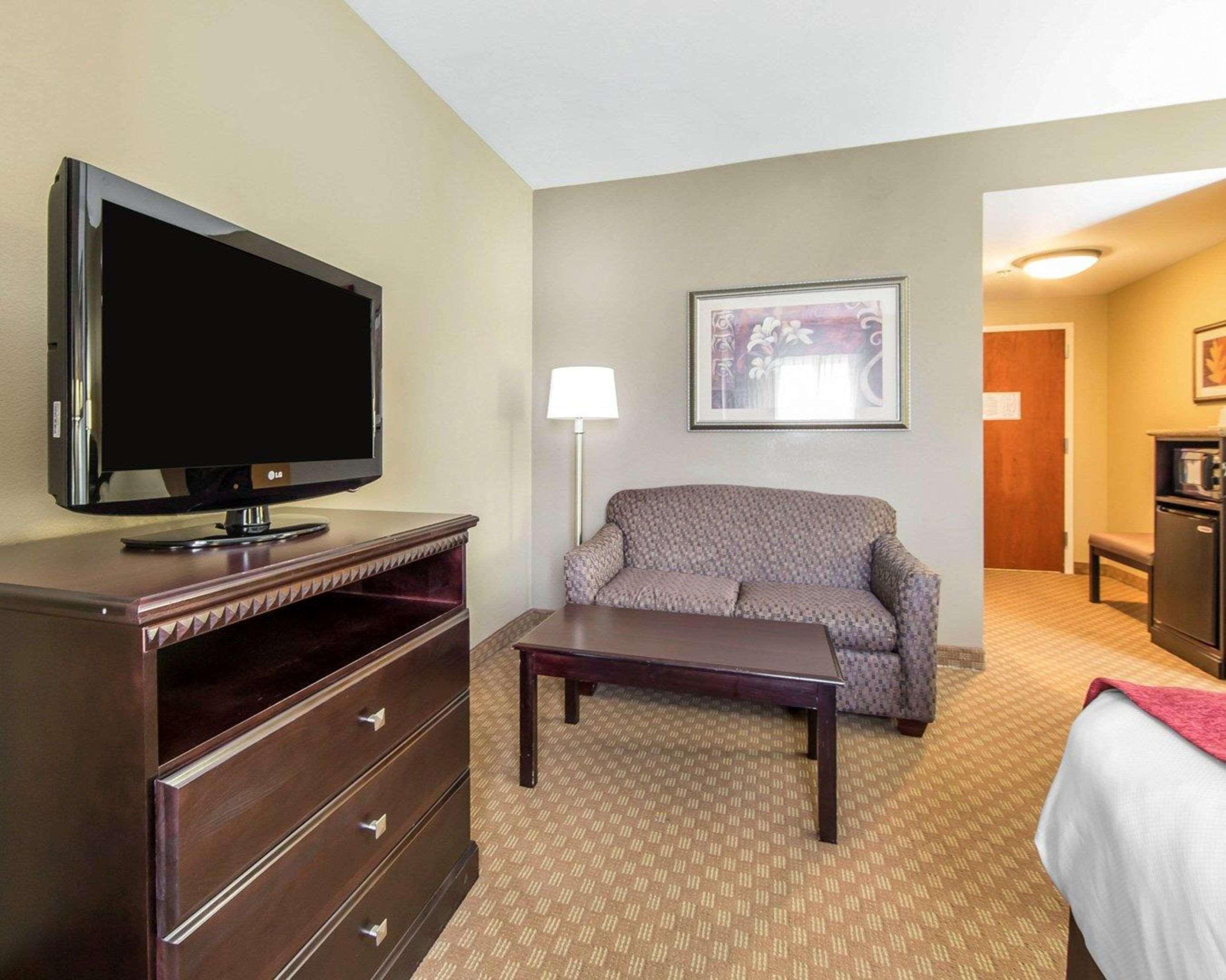 Comfort Suites North Knoxville Exterior photo