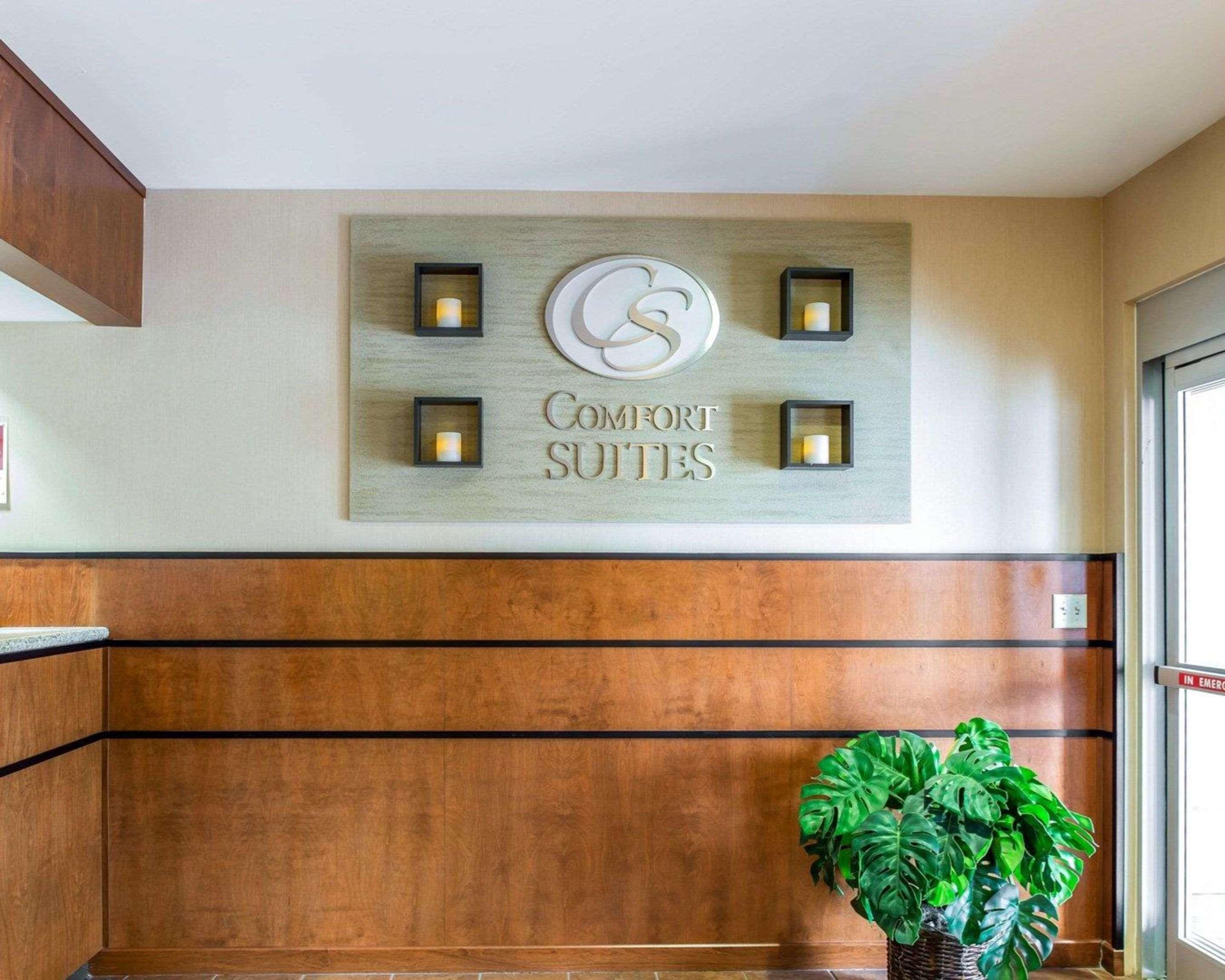 Comfort Suites North Knoxville Exterior photo